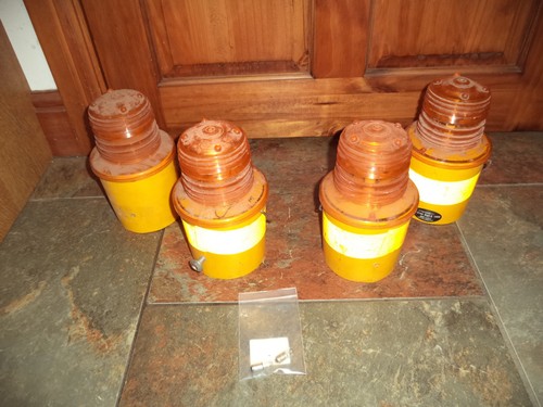 Vintage road lamp - lamp, flashing